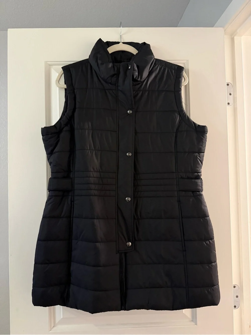 Ellen Tracy Black Quilted Puffer Vest